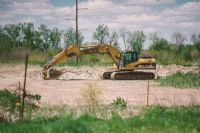 Terrains contaminés en Estrie : comment la réhabilitation environnementale redonne vie aux friches industrielles